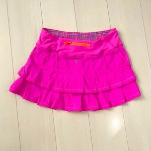 Lululemon Ivivva Girls Pleated Flounce Skirt in Hot Pink, Sz 10